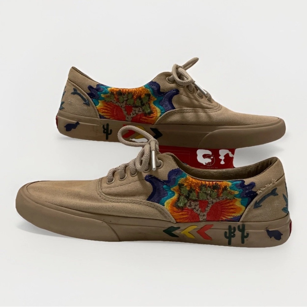 VANS Era Desert Embellished Embroidered Men’s Skate Lace Up Shoe Size 11